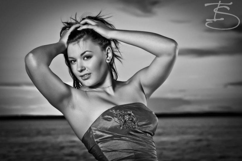 Female model photo shoot of JessikaAnne in Cold Lake