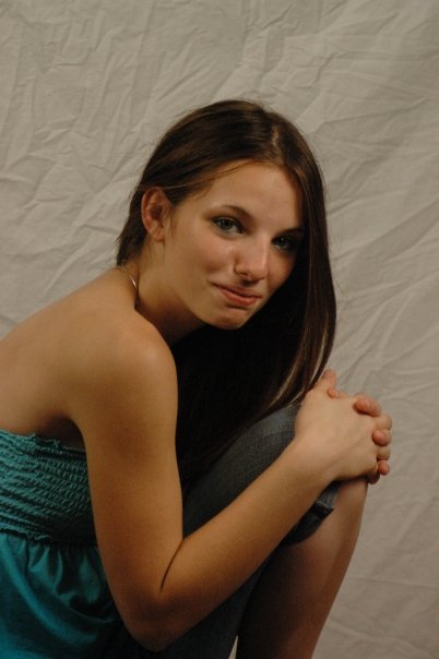 Female model photo shoot of Meloney Ryan