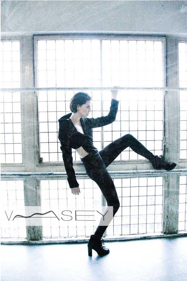 Female model photo shoot of jennifer vasey