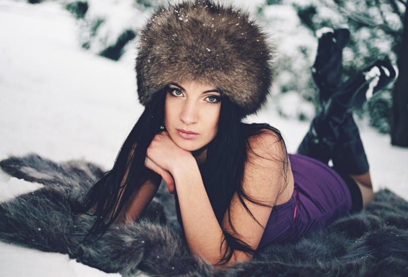 Female model photo shoot of Alexandra Dneprova