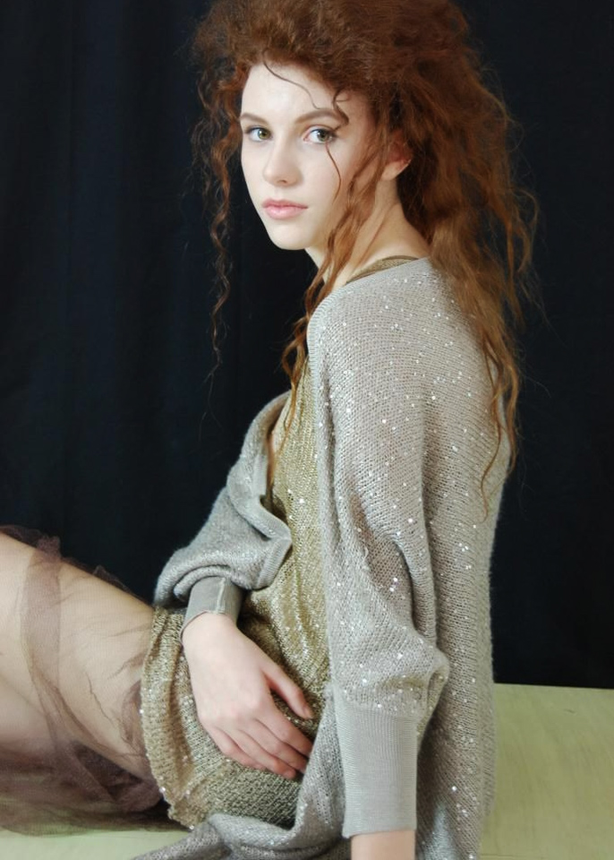 Female model photo shoot of Dori Randall
