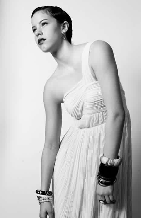 Female model photo shoot of Kayla Noemi