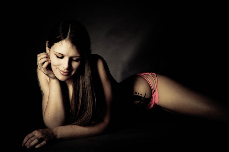Female model photo shoot of Kylee Blaze by FancyThat