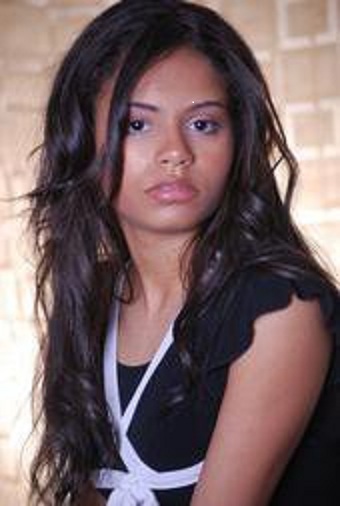 Female model photo shoot of Skyy Shekera