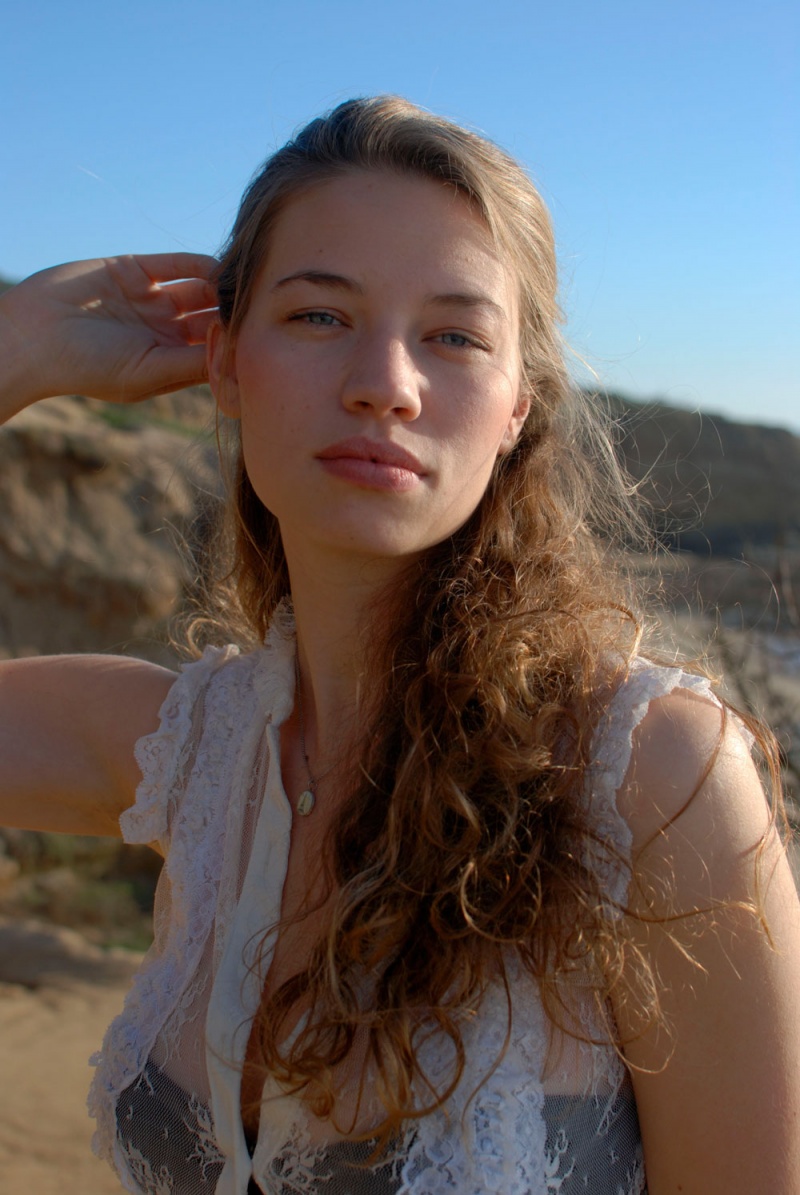 Female model photo shoot of Kaitlin Trataris in Ocean Beach