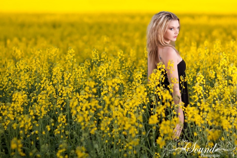 Female model photo shoot of Haley Renee-Photography