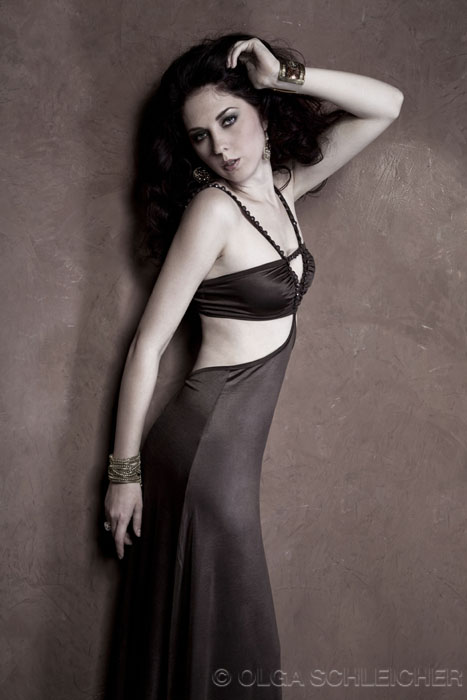 Female model photo shoot of XeniaRoxana