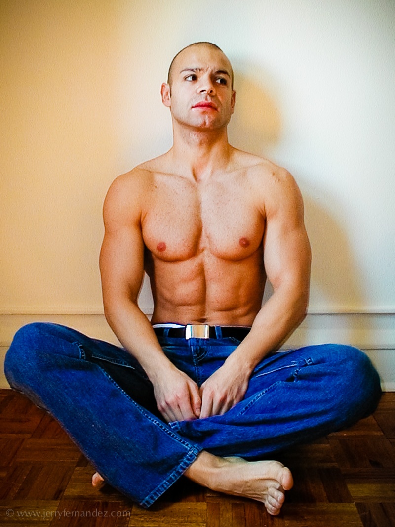 Male model photo shoot of Jerry Fernandez in Chicago