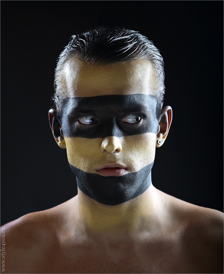 Male model photo shoot of Andrey Shipilov
