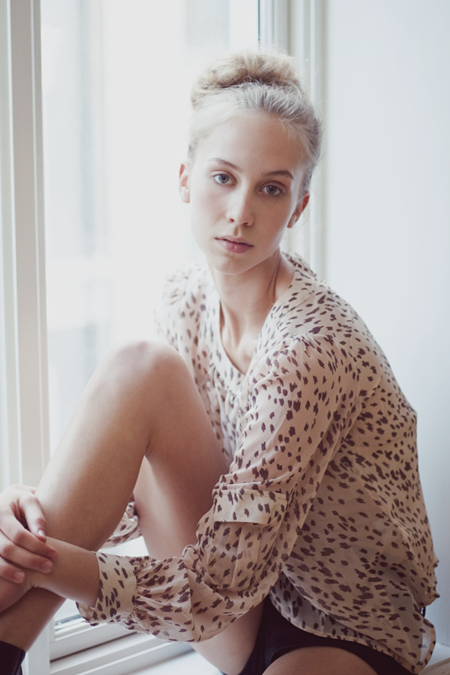 Female model photo shoot of Lill-Veronica Skoglund
