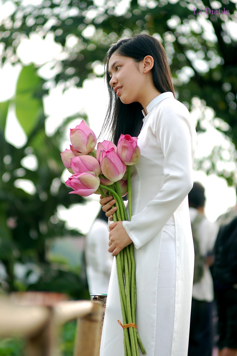 Male model photo shoot of soneskimo in Ha Noi - Viet Nam