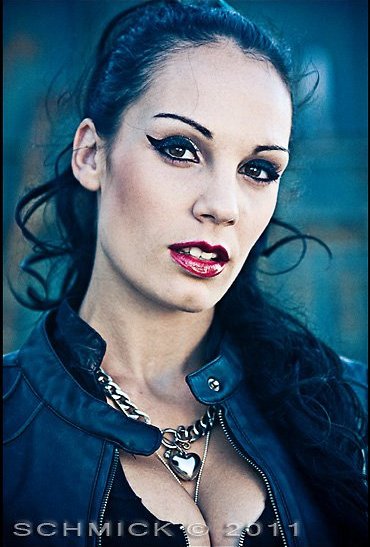 Female model photo shoot of ElWoods Makeup