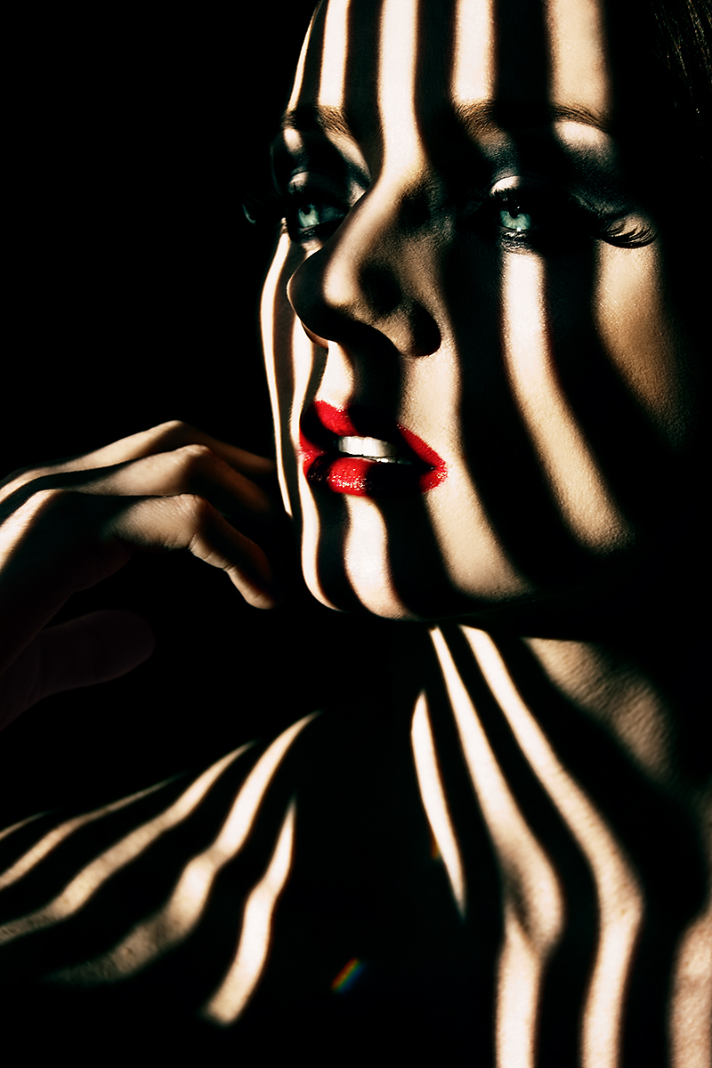 Female model photo shoot of H a l i n k a and Red_Electro, makeup by emalia3077