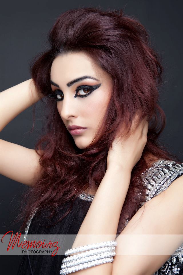 Female model photo shoot of Naeema Azeem Mua in Birmingham