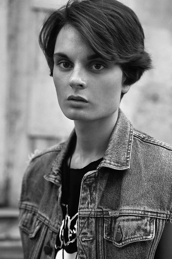 Male model photo shoot of Ilya Ricci