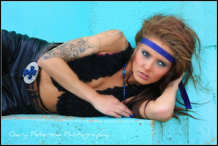 Female model photo shoot of Ashley Shafer 