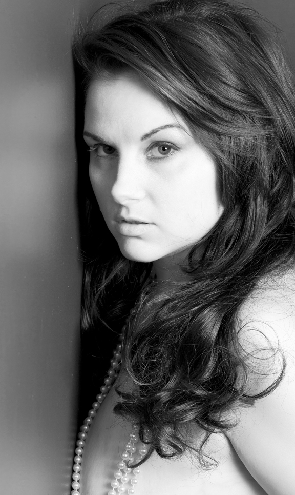Female model photo shoot of Brooke-D in henrisphoto