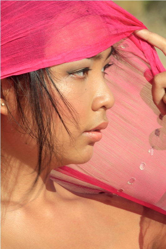Female model photo shoot of Mai-Tai  Mekonnen