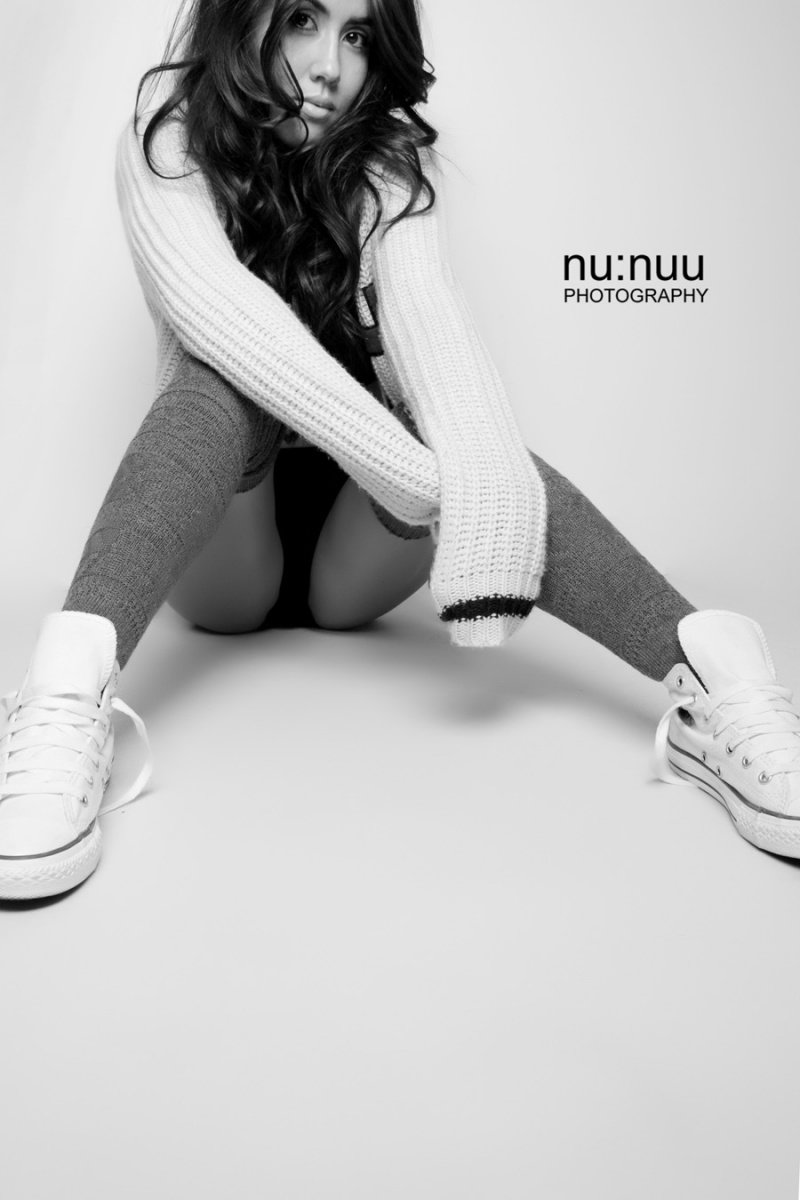 Female model photo shoot of nunuu photography