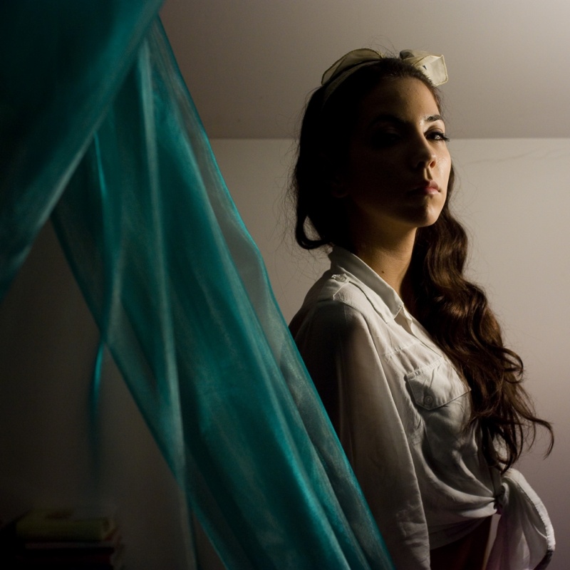 Female model photo shoot of Oana Damir