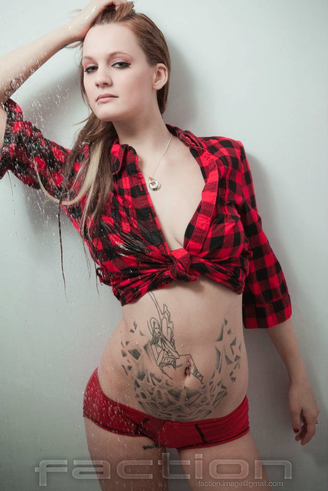 Female model photo shoot of Kristyn Simmons