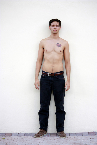 Male model photo shoot of Daniel Lean
