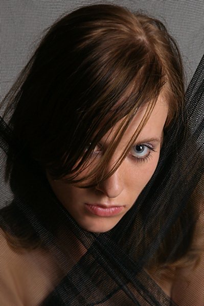 Female model photo shoot of Karlota009