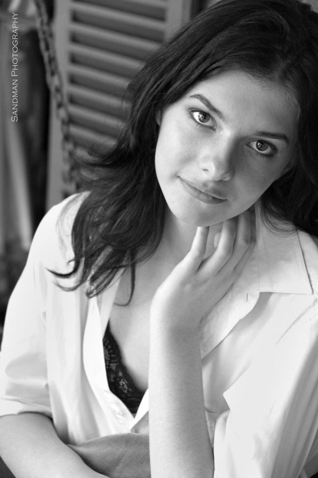 Female model photo shoot of Victoria J Whittaker by Sandman Photography