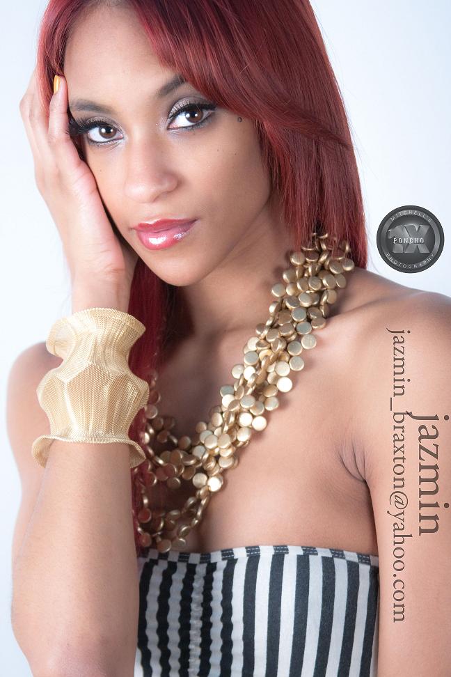 Female model photo shoot of Jazmin Kyiara