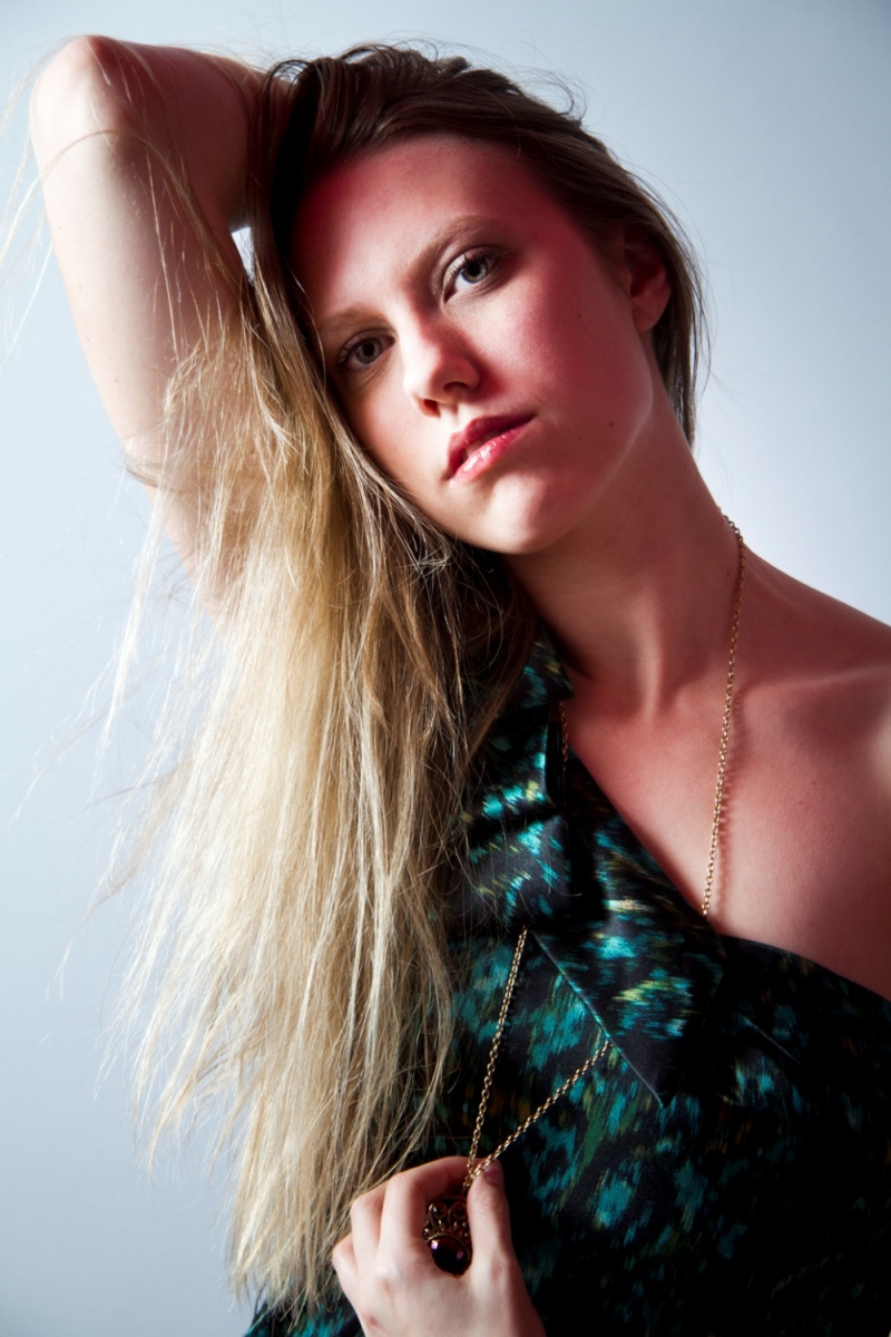 Female model photo shoot of Sophie Rae