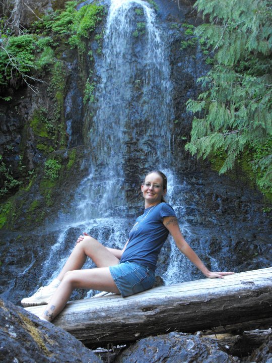 Female model photo shoot of Cheryl78 in Mt. Ranier, WA