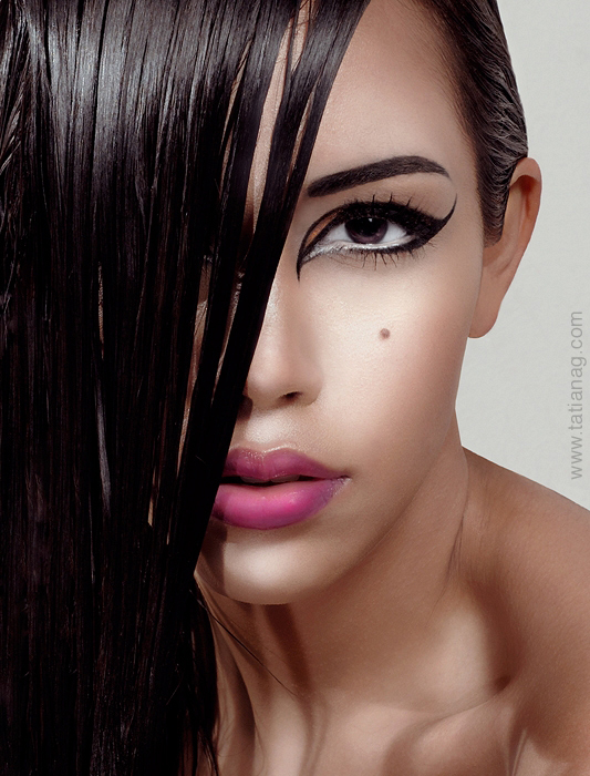 Female model photo shoot of OKSANA_MakeUp