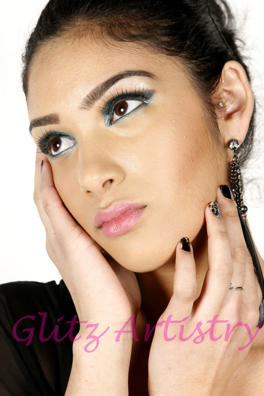 Female model photo shoot of Simar Dhaliwal 