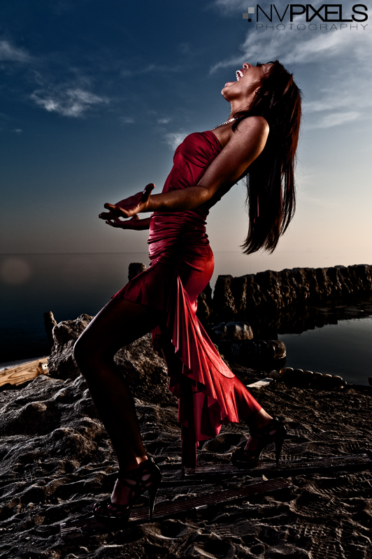 Female model photo shoot of Lisa Atlas in Salton Sea