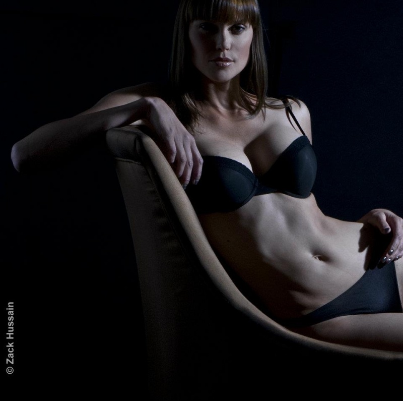 Female model photo shoot of Diane Boyle