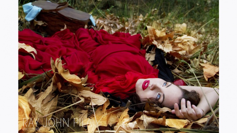 Female model photo shoot of elle woolley in hollywood hills