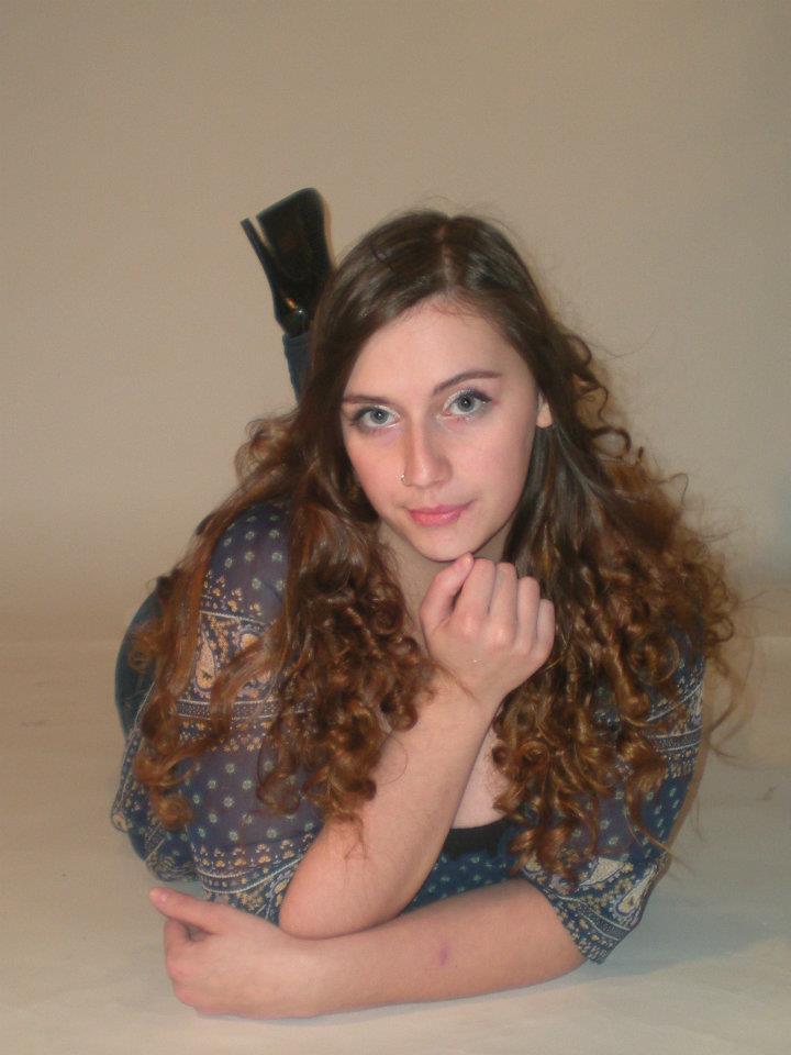 Female model photo shoot of Sarah Roberts-Smith