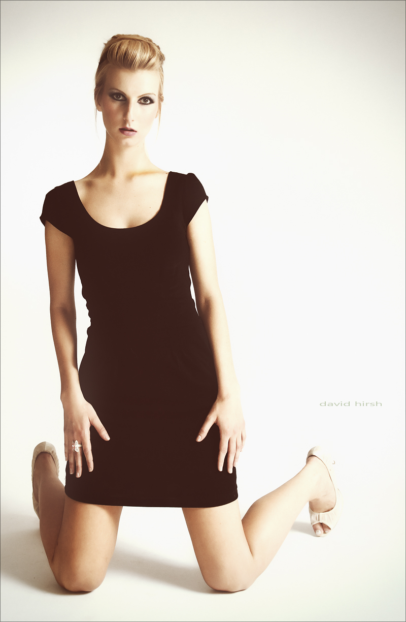 Female model photo shoot of Melanie McAllister by David Hirsh