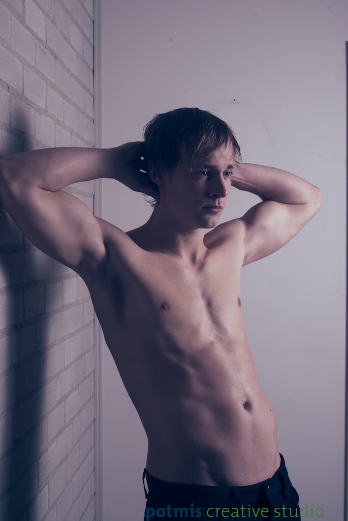 Male model photo shoot of Jeroen Hanselaar
