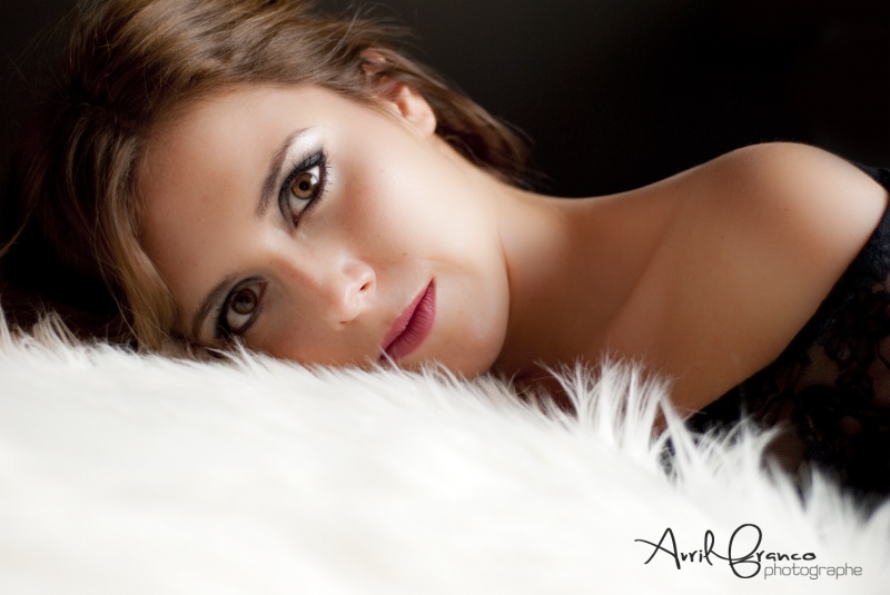Female model photo shoot of Avril Franco  in Brossard