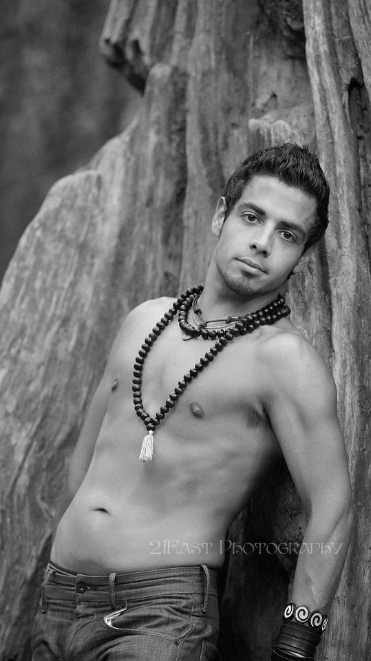 Male model photo shoot of Diego Amaro