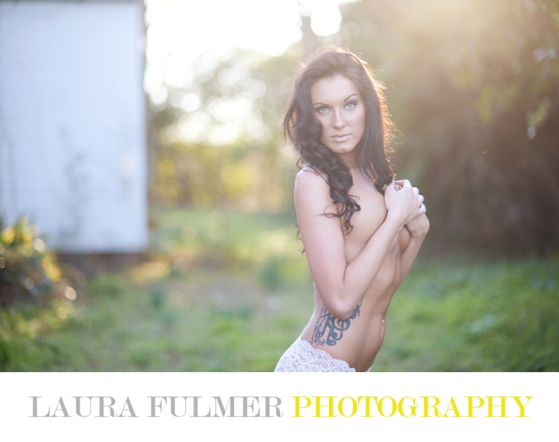 Female model photo shoot of Laura Fulmer 
