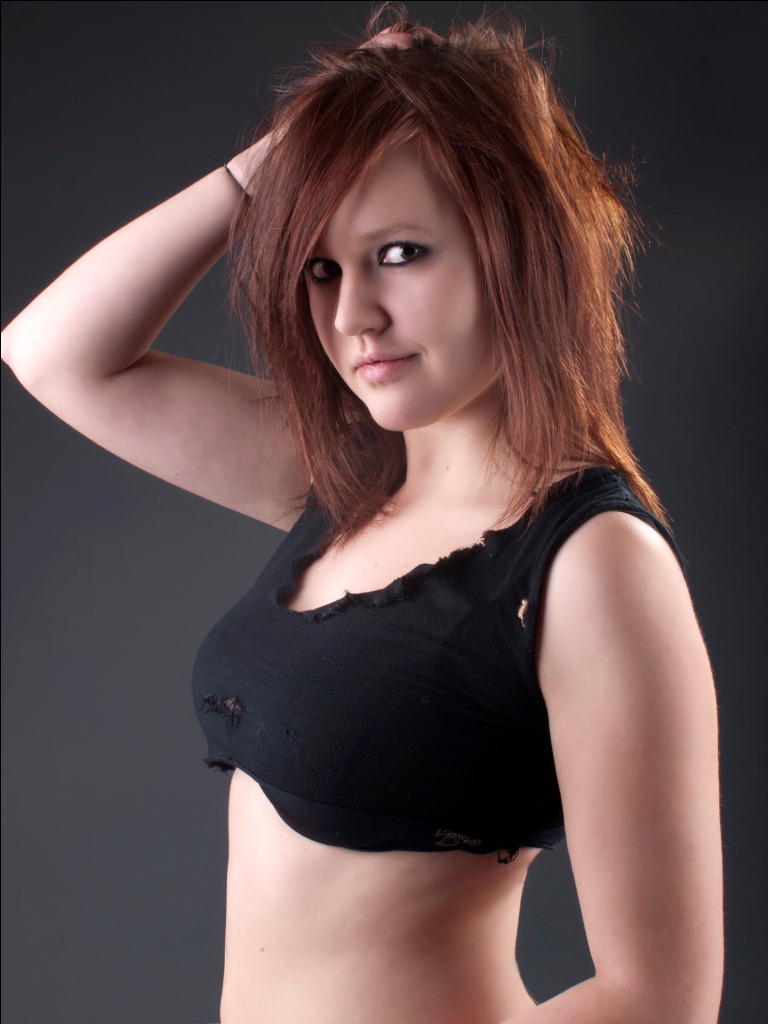 Female model photo shoot of Klarahh