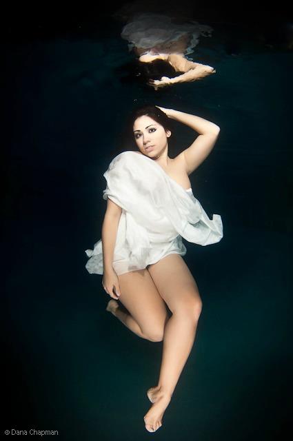 Female model photo shoot of Nadine Santi