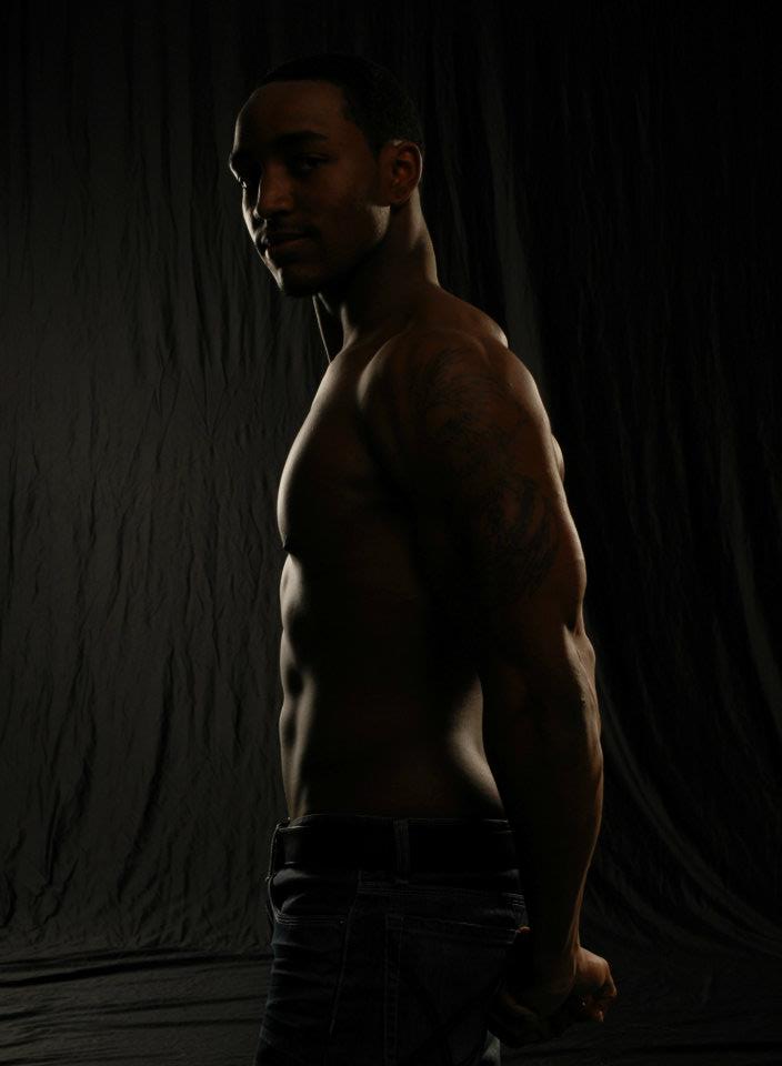 Male model photo shoot of Aaron Oliphant