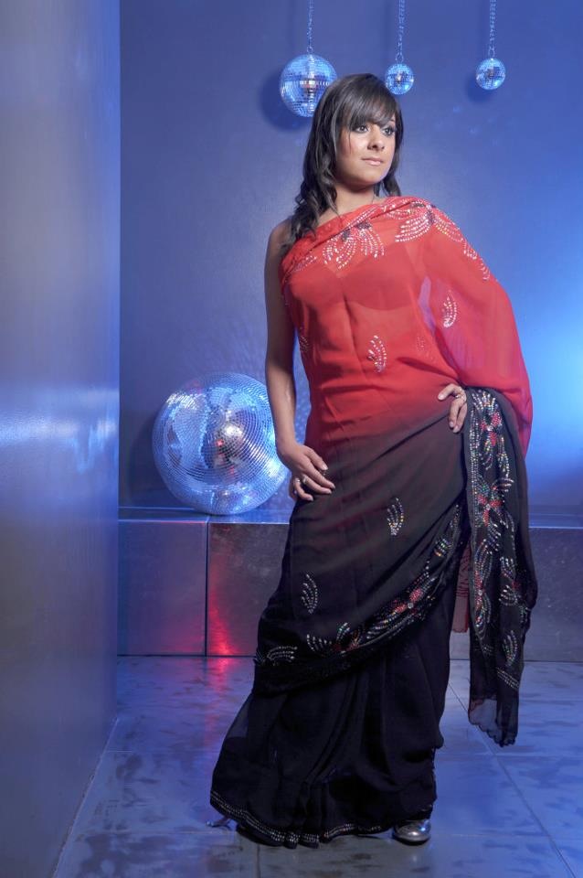 Female model photo shoot of Kizza kaur