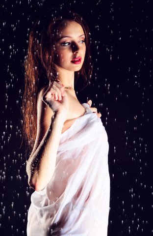 Female model photo shoot of Spagetina