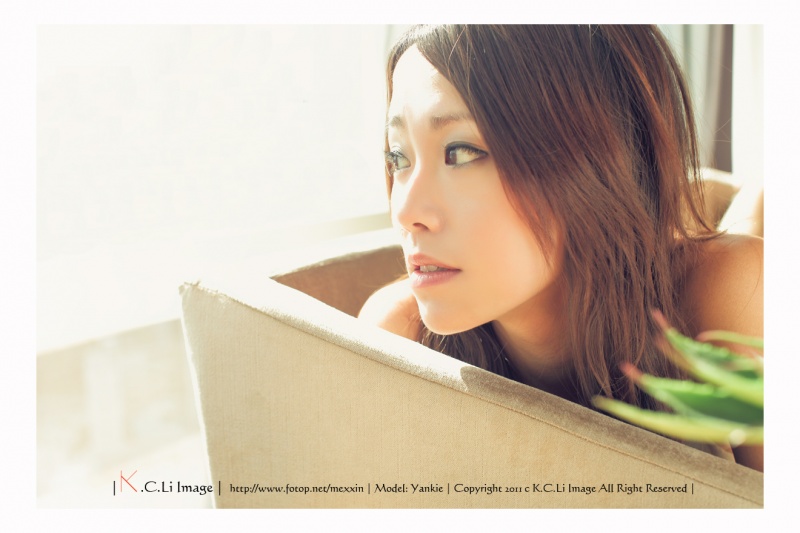 Female model photo shoot of Yankie Chan