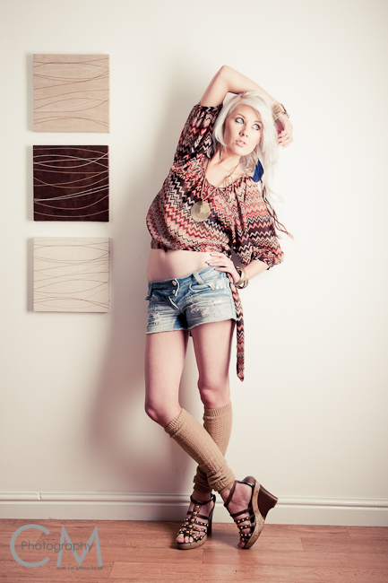 Female model photo shoot of Evie Kelly