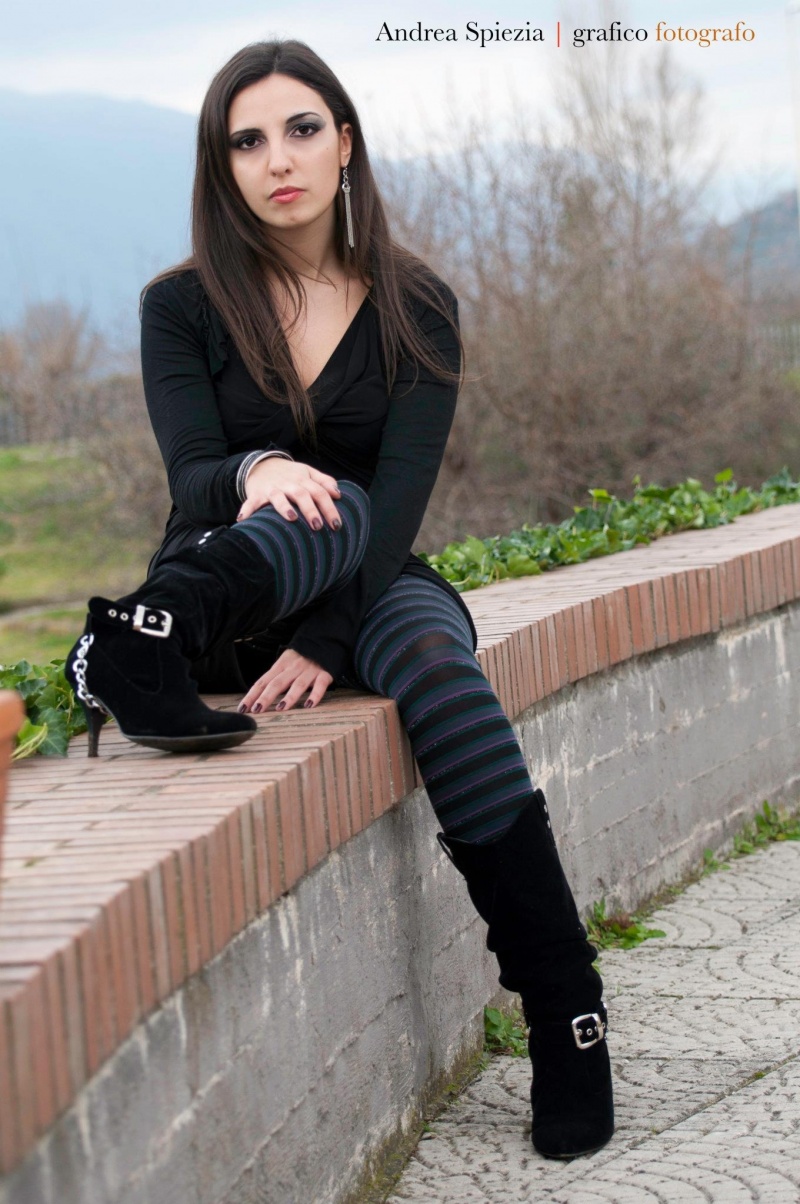 Female model photo shoot of Mary_C